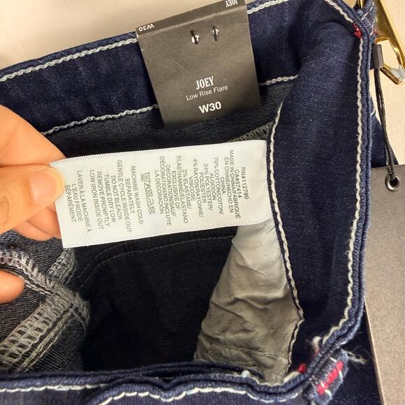 True Religion Jeans Women's W30 Dark Blue Joey Low Rise Flare Leg Flap Pockets - Picture 6 of 12